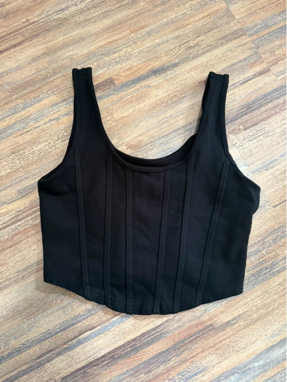 Cropped tank from tj maxx worn once for a concert size small